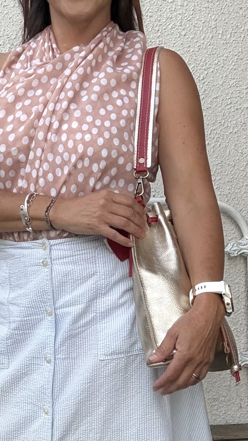 LAURA DORADA RED
